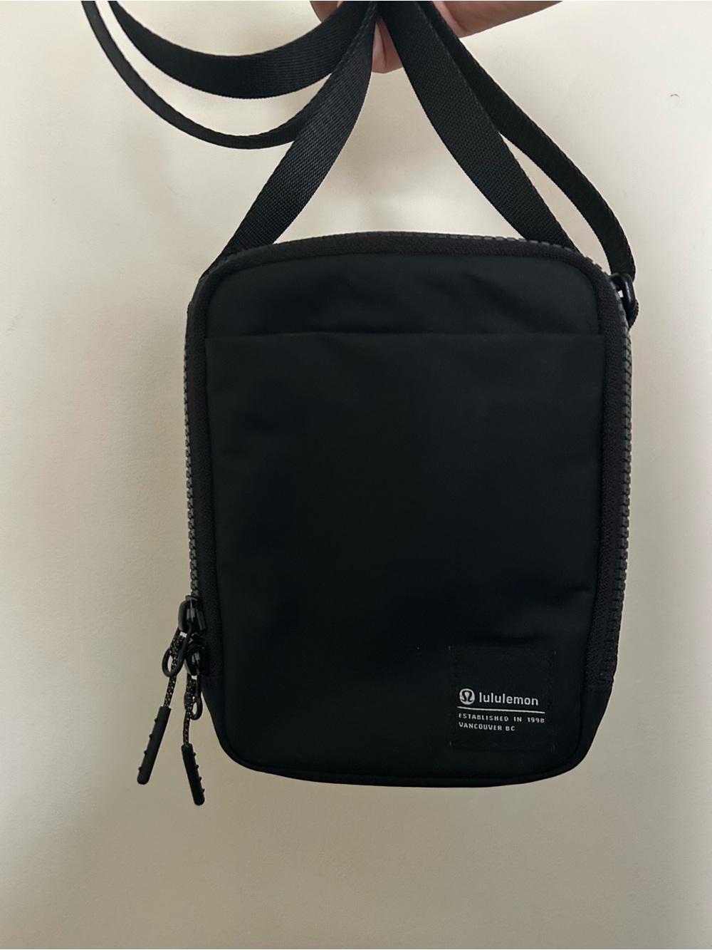 Lululemon Crossbody Bag - Picture 2 of 4
